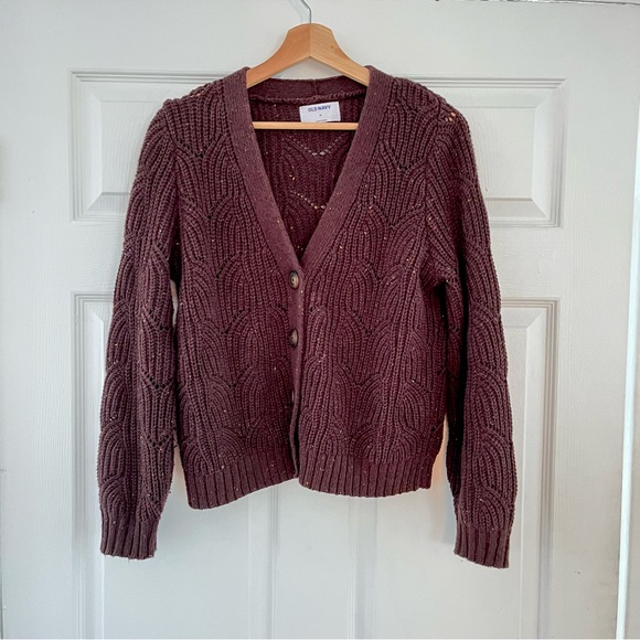 Old Navy Sweaters - Chunky knit cropped sweater